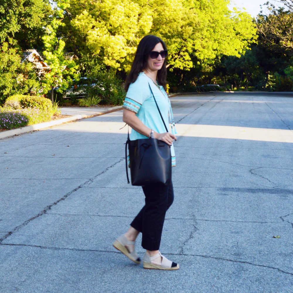 weekend casual outfit idea for summer