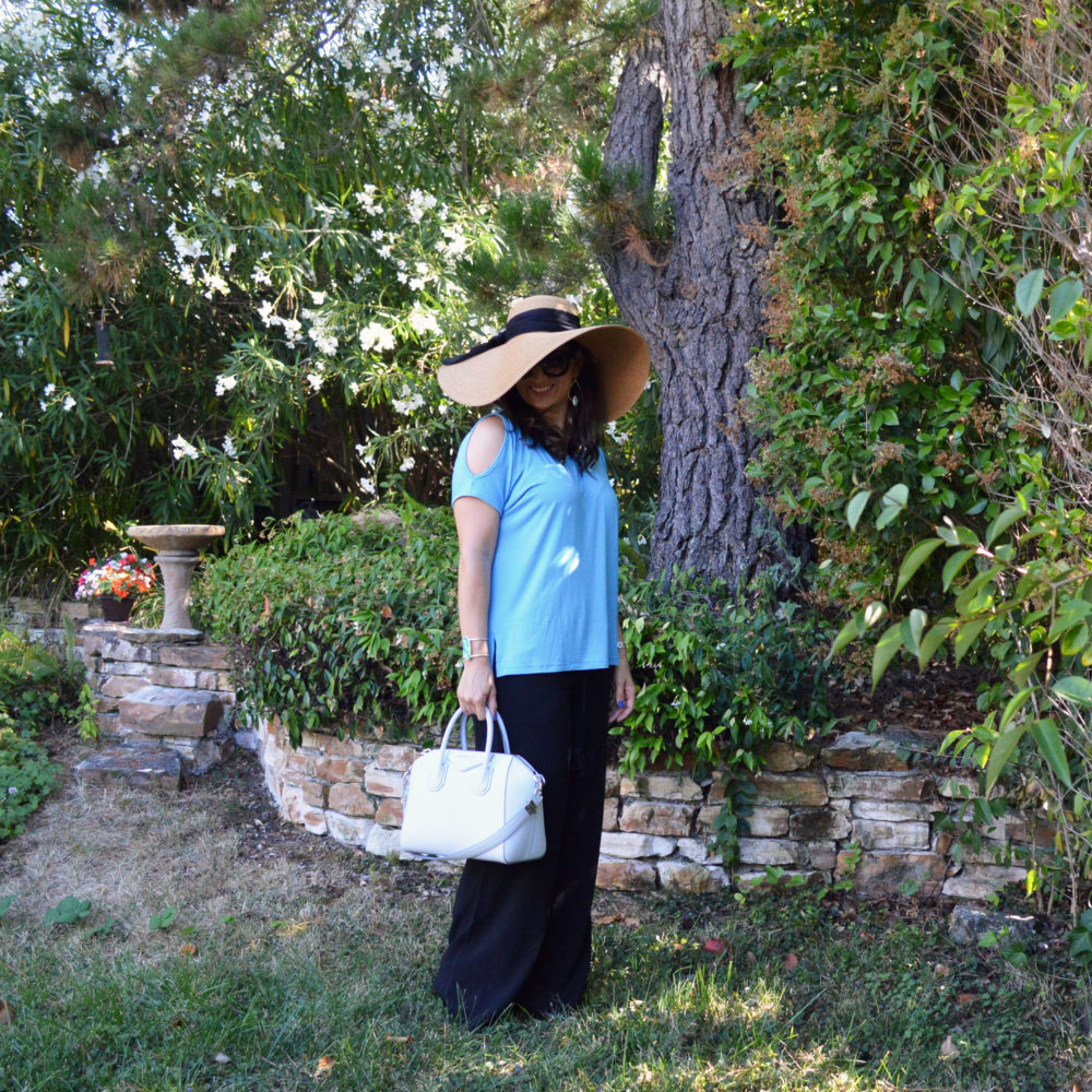 floppy hat outfit idea