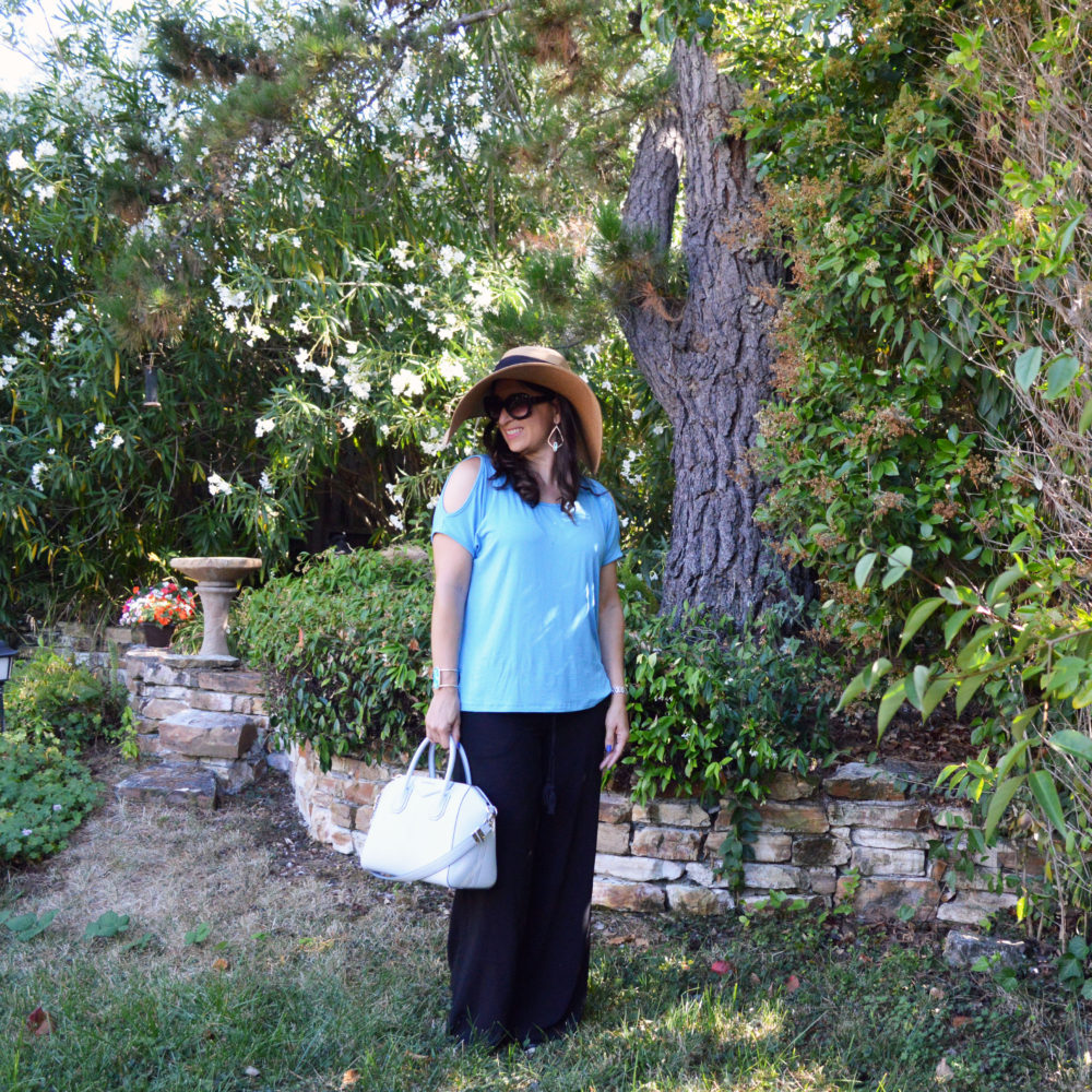 how to style a cold shoulder tee