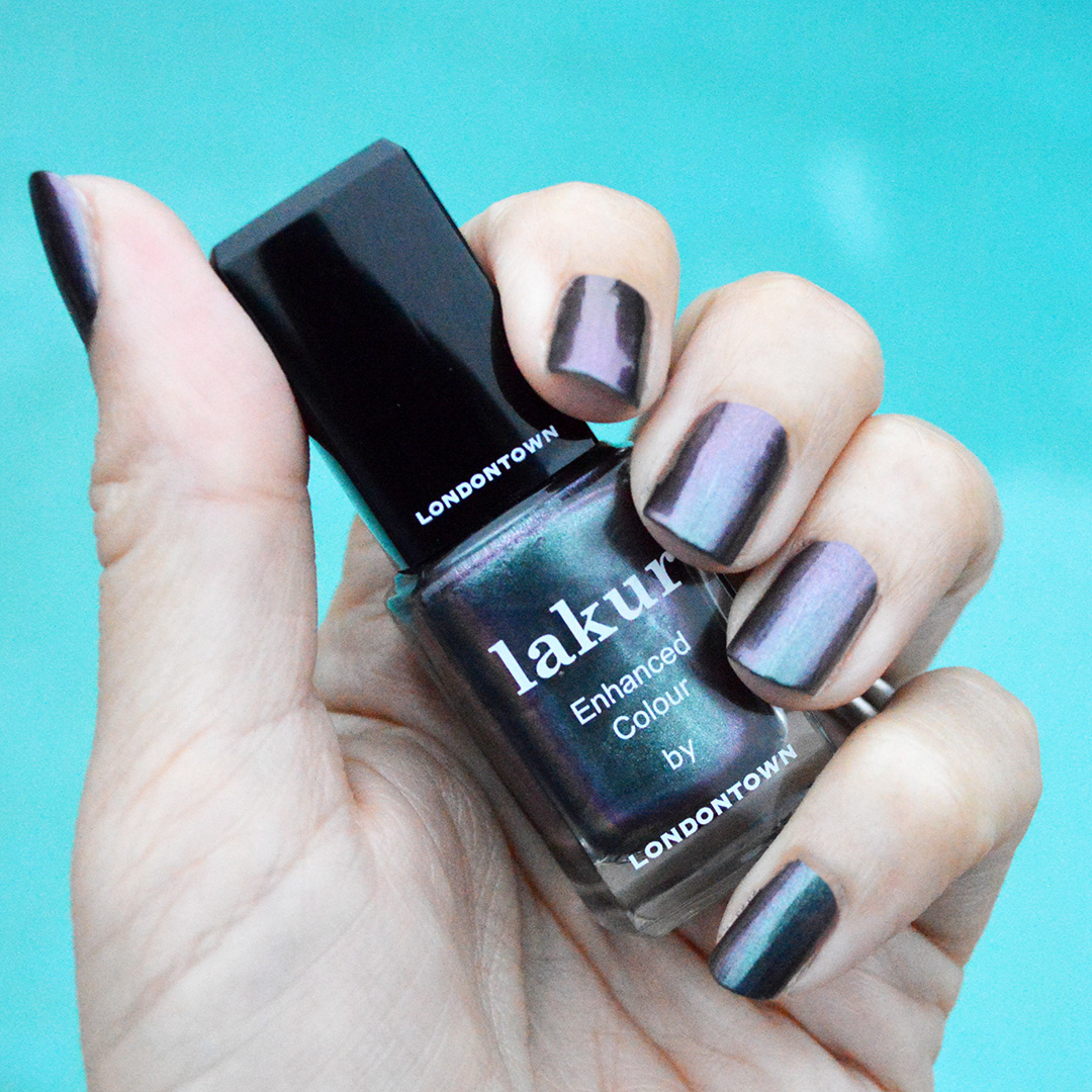 londontown skyline reflect nail polish review