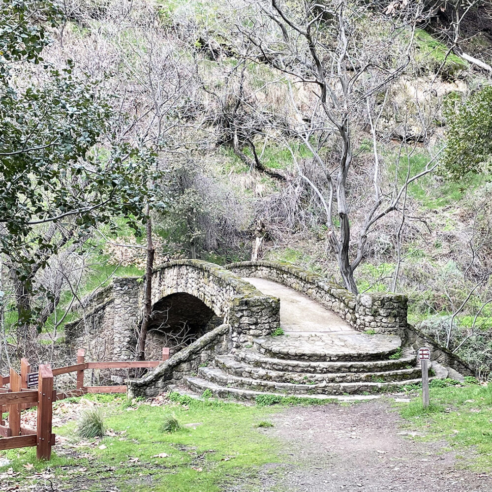 Alum Rock Park hiking trails Bay Area Fashionista